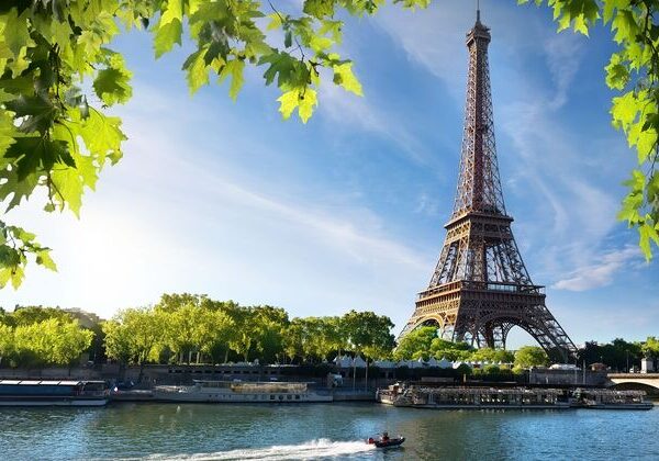 3-eiffel-tower-getty
